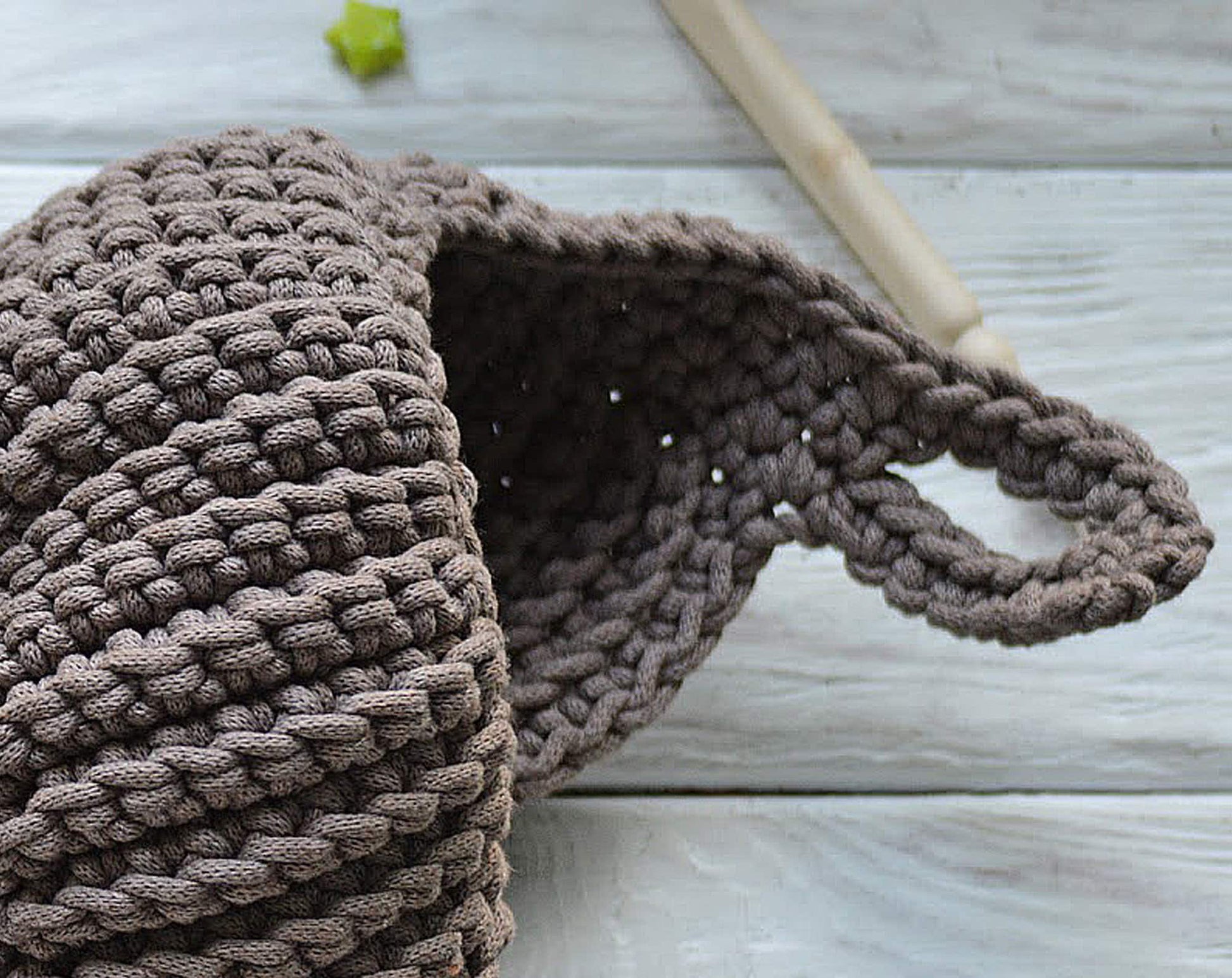 CROCHET pattern - SPIRAL SHELL basket. Plant hanger shell crochet pattern. Crochet hanging planter. Flowerpot pattern