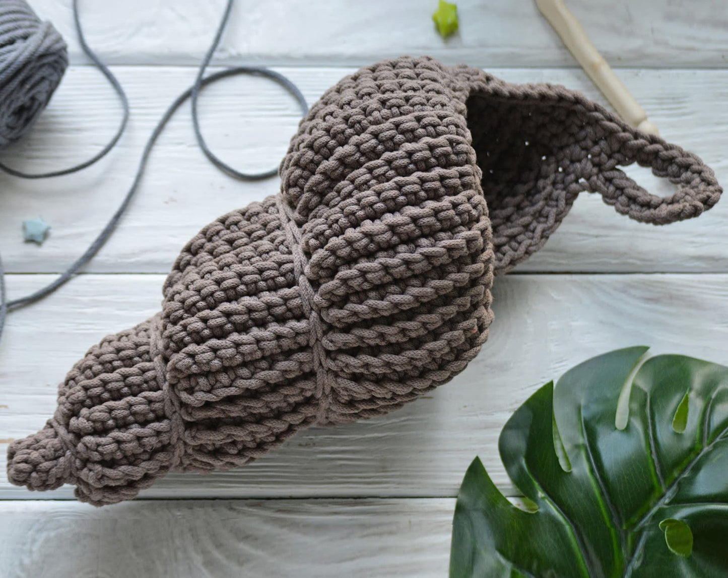 CROCHET pattern - SPIRAL SHELL basket. Plant hanger shell crochet pattern. Crochet hanging planter. Flowerpot pattern